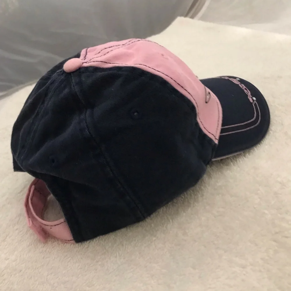 Sea World Adventure Parks Girls Adjustable Pink Black Sequined Cap